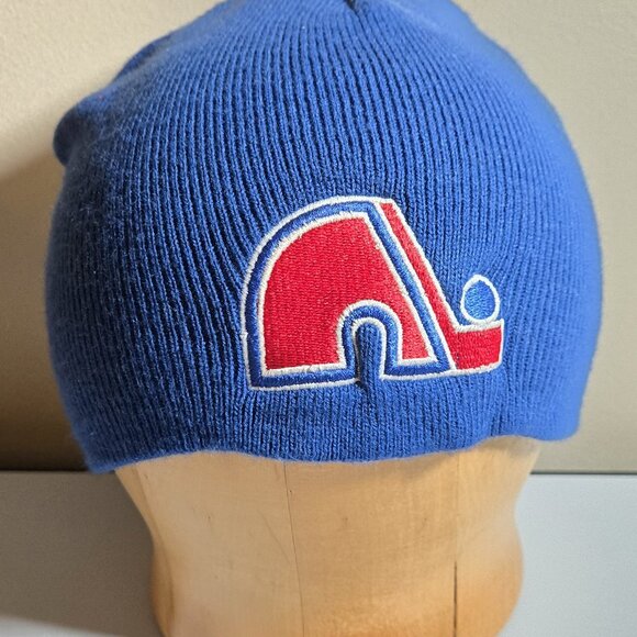 🏒 Tuque Vintage des Nordiques de Québec – Logo Brodé 🔥 - Picture 1 of 2